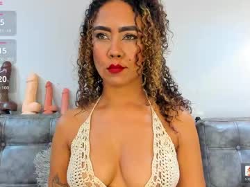 agatha foxy1