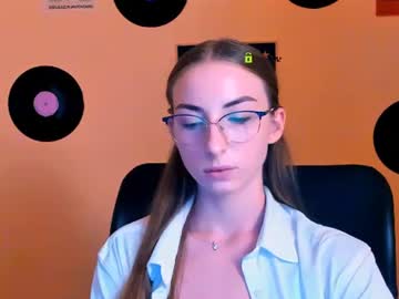 alicia velvet 