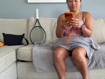 asiansquirtgirl