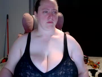 cumonmybigtits0