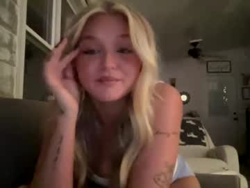 elliemaee