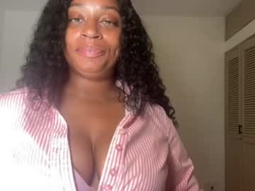 heyitslala01