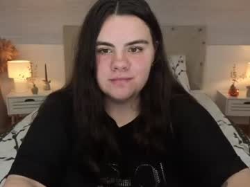 julia cute  