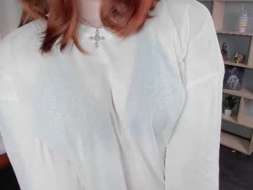 kiss naomi kiss