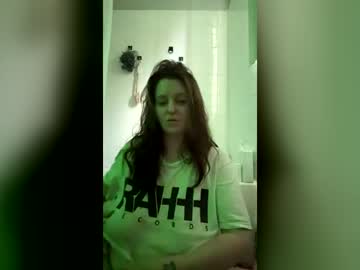 laynanlee2001