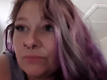 luscious lynn10