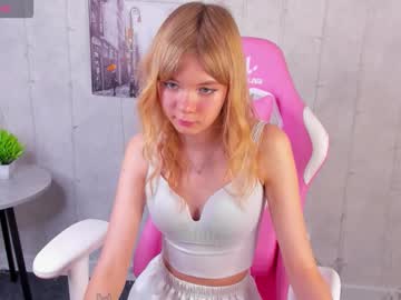 mia liwis