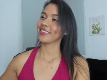 naomy foxx1