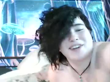 nikkihill sns