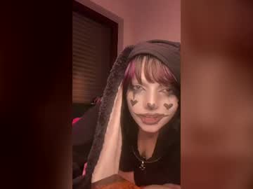 nomsnomnom