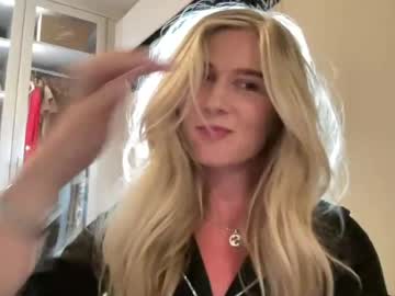phoebemae01