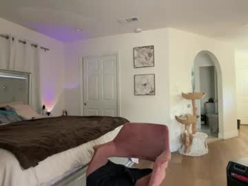 pinkdoorbel